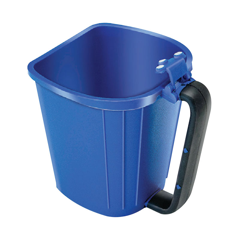 Paint Pails, Cups & Liners